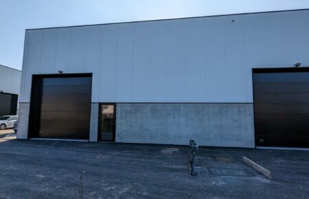 ** VERHUURD ** Nieuwbouw KMO-unit 195 m²