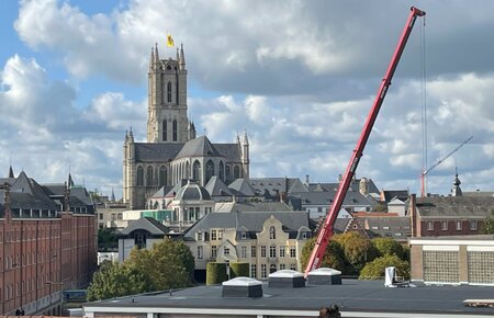 Leuk instapklaar appartement met zicht op water – nabij BourgoyenRecent luxe duplex appartement met 2 terrassen en zicht op de torens van Gent - tussen de Reep en Sint-Anna