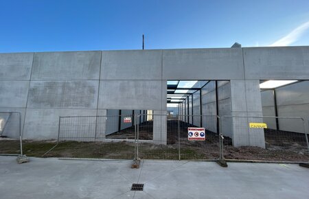 Nieuwbouw magazijnruimte van 230m² te huur op toplocatie in Gent