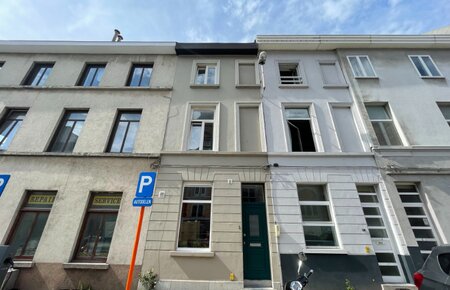 Charmante stadswoning op toplocatie tussen Citadelpark en Sint-Pietersplein
