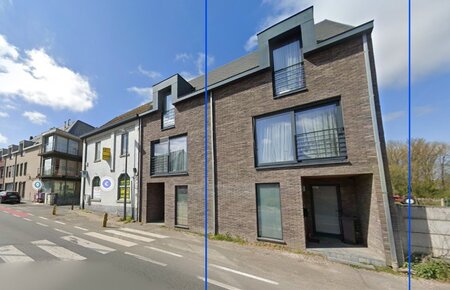 Instapklare woning met terras en garage in hartje Aspelare
