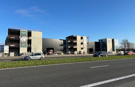 *** VERKOCHT *** - TOPLOCATIE – Unieke nieuwbouw bedrijfsunits met kantoor en magazijn