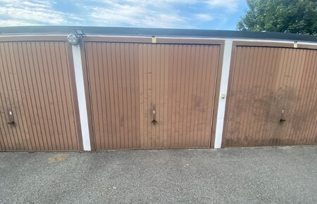 Garagebox te koop nabij Sint-Pietersstation – Ideale investering