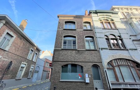 Kantoor/praktijkruimte in hartje Gent - op 100m van Gravensteen