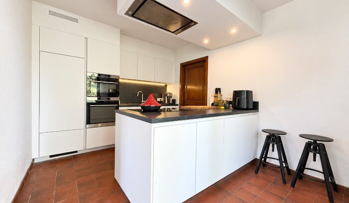 2b3ca0d22bf04e8f29f26cf845138c61e848d09c29e9165534d19c8b0e5c62a3.jpg