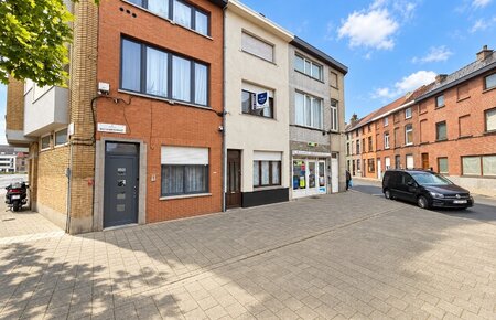 Ruime woning met 4 slaapkamers en terras nabij de Palinghuizen